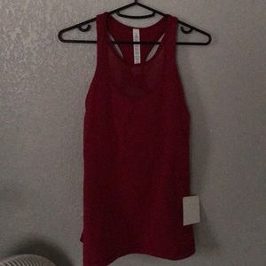 Lululemon workout top